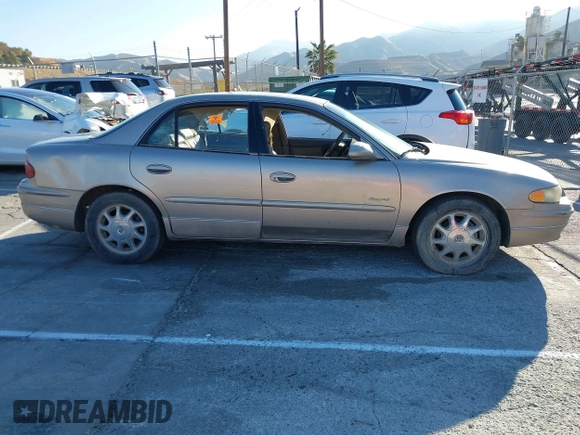 1998 Buick Regal LS with VIN 2G4WB52K5W1610050, listed as a IAAI auction lot 41353329 with 1 mi miles. Bid and sale history available at carsss.com. Image 13.