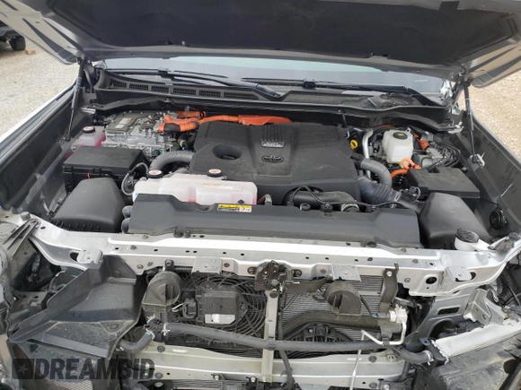 2024 Toyota Tundra Platinum Hybrid z VIN 5TFNC5EC1RX004561, wystawiony jako Copart lot #51779355 z przebiegiem 11 255 mil mil oraz Szkoda całkowita • Salvage title. Historia ofert i sprzedaży dostępna na DreamBid. Obrazek 11.
