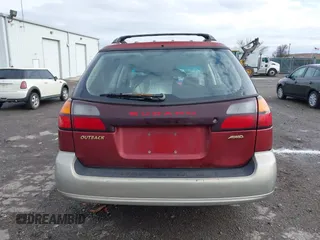2002 Subaru Legacy Outback with VIN 4S3BH675227620669, listed as a IAAI auction lot 41734615 with 238,676 mi miles and . Bid and sale history available at DreamBid. Image 15.
