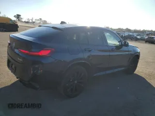 2022 BMW X4 M40i z VIN 5UX43DT02N9K31818, wystawiony jako Copart lot #38495943 z przebiegiem 12 673 mil mil oraz . Historia ofert i sprzedaży dostępna na DreamBid. Obrazek 3.