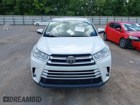2017 Toyota Highlander LE with VIN 5TDBZRFH6HS456819, listed as a IAAI auction lot 42346004 with 113,152 mi miles and . Bid and sale history available at DreamBid. Image 12.