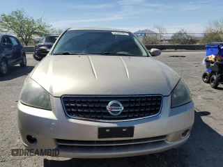 2005 Nissan Altima 2.5 z VIN 1N4AL11DX5N487923, wystawiony jako Copart lot #54387365 z przebiegiem 186 859 mil mil oraz Szkoda całkowita • Salvage title. Historia ofert i sprzedaży dostępna na DreamBid. Obrazek 5.