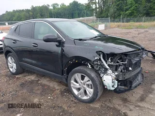 2024 Buick Encore GX Preferred с VIN KL4AMBSL3RB012957, выставлен на аукционе IAAI как лот 42415029 с пробегом 36 035 миль миль и . История ставок и продаж доступна на DreamBid. Изображение 1.