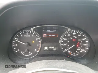 2015 Nissan Pathfinder Platinum with VIN 5N1AR2MM6FC640557, listed as a Copart auction lot 55948055 with 136,461 mi miles and Clean title. Bid and sale history available at DreamBid. Image 9.