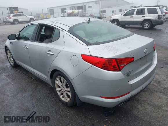 2013 Kia Optima LX z VIN 5XXGM4A76DG226683, wystawiony jako IAAI lot #42242322 z przebiegiem 194 059 mil mil oraz . Historia ofert i sprzedaży dostępna na DreamBid. Obrazek 3.