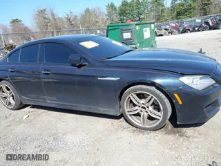 2014 BMW 6 Series 640i xDrive with VIN WBA6B8C58EDZ72405, listed as a IAAI auction lot 42076517 with 101,704 mi miles. Bid and sale history available at carsss.com. Image 13.