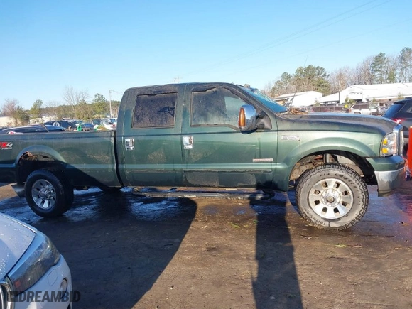 2003 Ford Super Duty F-250 XL with VIN 1FTNW21P23EC05578, listed as a IAAI auction lot 41732725 with NaN miles. Bid and sale history available at carsss.com. Image 13.