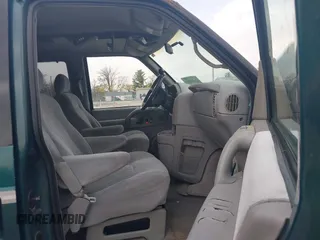 1997 Chevrolet Astro with VIN 1GNDM19W9VB205001, listed as a IAAI auction lot 42002535 with 136,734 mi miles. Bid and sale history available at carsss.com. Image 5.