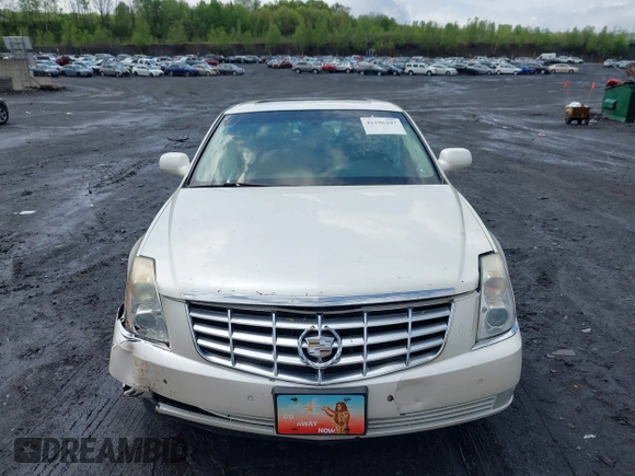 2008 Cadillac DTS 1SC with VIN 1G6KD57Y68U169694, listed as a IAAI auction lot 42196297 with 96,417 mi miles and . Bid and sale history available at carsss.com. Image 12.
