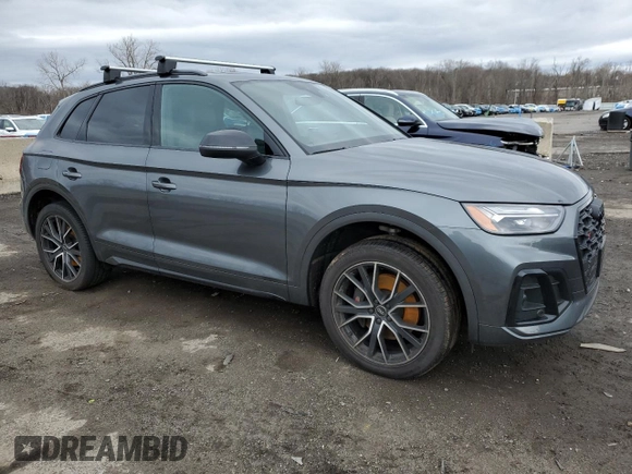 2023 Audi SQ5 Premium Plus with VIN WA1B4AFY0P2102679, listed as a Copart auction lot 47826385 with 13,986 mi miles and Salvage Title. Bid and sale history available at carsss.com. Image 4.