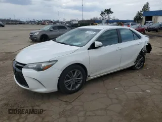 2016 Toyota Camry XLE with VIN 4T1BF1FK9GU267111, listed as a Copart auction lot 50922445 with 156,815 mi miles and Clean Title. Bid and sale history available at DreamBid. Image 1.