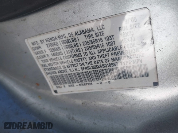 2006 Honda Odyssey EX-L with VIN 5FNRL386X6B018587, listed as a IAAI auction lot 41725966 with 168,215 mi miles. Bid and sale history available at carsss.com. Image 9.