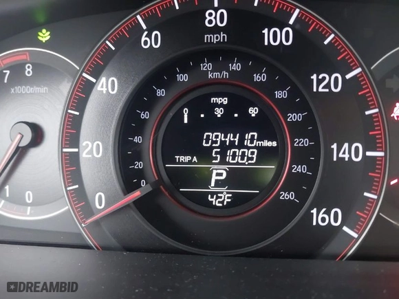 2016 Honda Accord Coupe EX-L with VIN 1HGCT1B87GA001813, listed as a IAAI auction lot 41768315 with 94,410 mi miles. Bid and sale history available at carsss.com. Image 16.