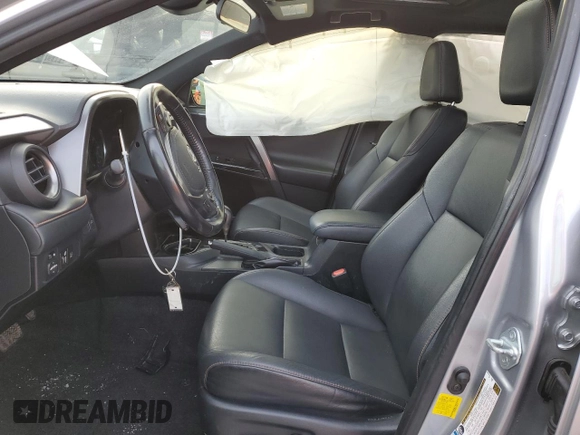 2018 Toyota RAV4 Hybrid SE z VIN JTMJJREV0JD246230, wystawiony jako Copart lot #89095135 z przebiegiem Nie podano mil oraz Szkoda całkowita • Salvage title. Historia ofert i sprzedaży dostępna na DreamBid. Obrazek 7.