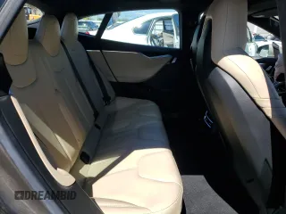 2016 Tesla Model S 70 with VIN 5YJSA1E1XGF147239, listed as a Copart auction lot 56529075 with 82,562 mi miles and Salvage title. Bid and sale history available at DreamBid. Image 10.