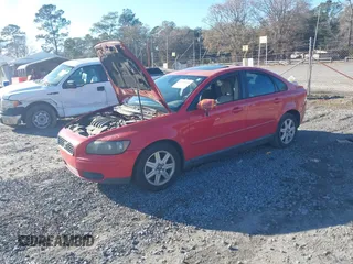 2006 Volvo S40 2.4L with VIN YV1MS382462185227, listed as a IAAI auction lot 41396349 with 198,245 mi miles. Bid and sale history available at carsss.com. Image 6.