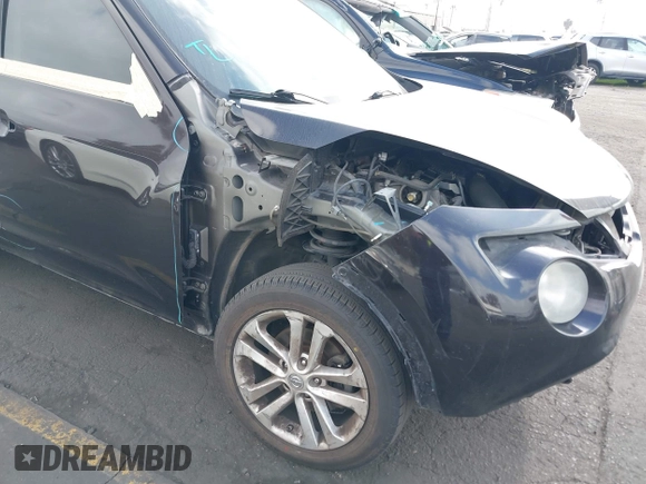 2016 Nissan Juke S z VIN JN8AF5MR9GT607309, wystawiony jako IAAI lot #42021466 z przebiegiem 123 950 mil mil oraz . Historia ofert i sprzedaży dostępna na DreamBid. Obrazek 6.