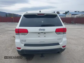 2017 Jeep Grand Cherokee Laredo with VIN 1C4RJFAG2HC605182, listed as a IAAI auction lot 41926247 with 131,474 mi miles. Bid and sale history available at carsss.com. Image 17.