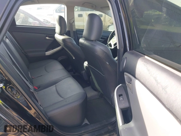 2015 Toyota Prius Four with VIN JTDKN3DU0F1917158, listed as a IAAI auction lot 40918041 with 238,024 mi miles. Bid and sale history available at carsss.com. Image 8.