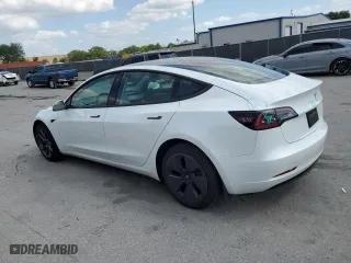 2023 Tesla Model 3 with VIN 5YJ3E1EA6PF580310, listed as a Copart auction lot 51631225 with 35,280 mi miles and Non Repairable. Bid and sale history available at carsss.com. Image 2.