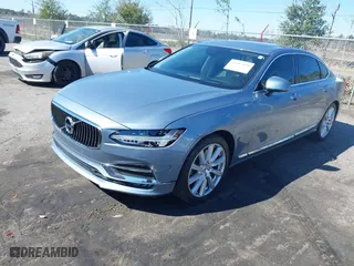 2018 Volvo S90 Inscription with VIN LVY992ML1JP027691, listed as a IAAI auction lot 41607698 with 50064 miles. Bid and sale history available at carsss.com. Image 17.