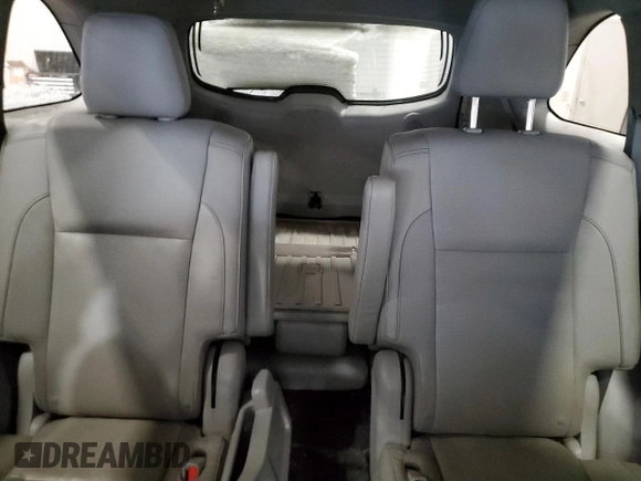 2016 Toyota Highlander Hybrid Limited with VIN 5TDDCRFH2GS020400, listed as a Copart auction lot 43941735 with 111,161 mi miles and Salvage Title. Bid and sale history available at carsss.com. Image 10.