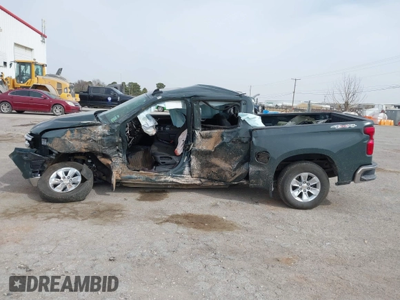 2025 Chevrolet Silverado 1500 with VIN 3GCUKDEDXSG177278, listed as a IAAI auction lot 41581374 with Not Provided miles and . Bid and sale history available at DreamBid. Image 14.