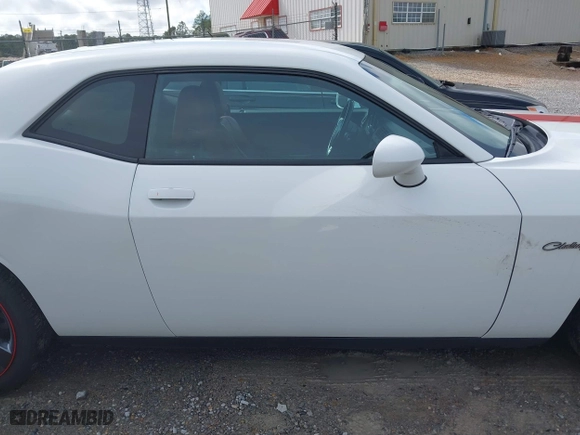 2013 Dodge Challenger SXT with VIN 2C3CDYAG9DH734248, listed as a IAAI auction lot 41837944 with 113,142 mi miles. Bid and sale history available at carsss.com. Image 14.