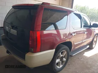 2008 Cadillac Escalade z VIN 1GYFK63828R163047, wystawiony jako IAAI lot #42434421 z przebiegiem 239 964 mil mil oraz . Historia ofert i sprzedaży dostępna na DreamBid. Obrazek 4.
