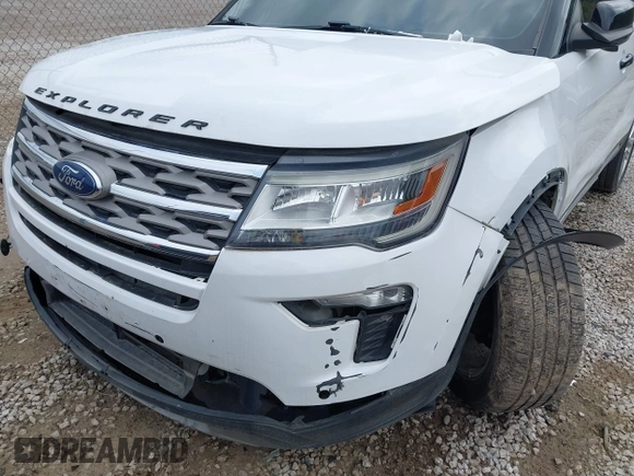 2018 Ford Explorer XLT with VIN 1FM5K8D82JGB43194, listed as a IAAI auction lot 39942301 with 123,033 mi miles and . Bid and sale history available at carsss.com. Image 6.
