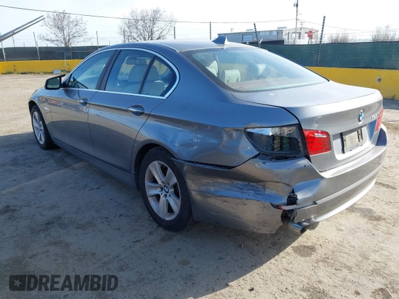 2012 BMW 5 Series 528i with VIN WBAXG5C51CDX03955, listed as a IAAI auction lot 41820367 with 186,559 mi miles and . Bid and sale history available at DreamBid. Image 3.