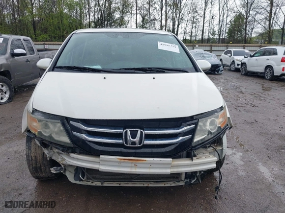 2015 Honda Odyssey Touring Elite with VIN 5FNRL5H98FB076428, listed as a IAAI auction lot 41998339 with 114,573 mi miles. Bid and sale history available at carsss.com. Image 12.