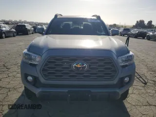 2020 Toyota Tacoma SR5 with VIN 3TMDZ5BN9LM096645, listed as a Copart auction lot 53723995 with 43,539 mi miles and Salvage title. Bid and sale history available at DreamBid. Image 5.