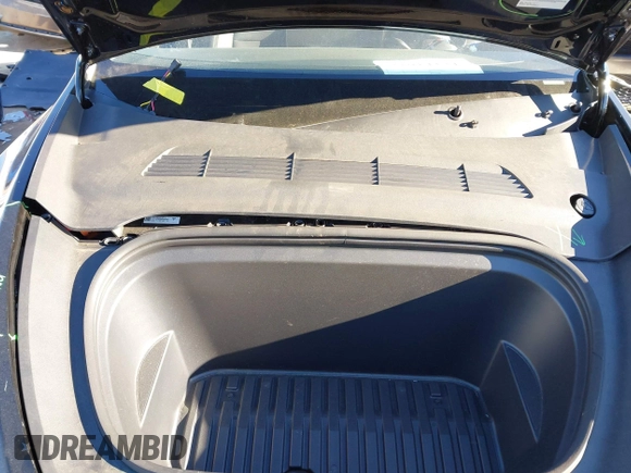 2024 Tesla Model Y Long Range with VIN 7SAYGDEE6RA276983, listed as a IAAI auction lot 41614141 with 4,472 mi miles and . Bid and sale history available at DreamBid. Image 10.