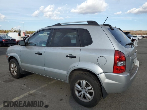 2009 Hyundai Tucson GLS with VIN KM8JM12B89U939007, listed as a Copart auction lot 79224474 with 42,277 mi miles and Clean Title. Bid and sale history available at carsss.com. Image 2.