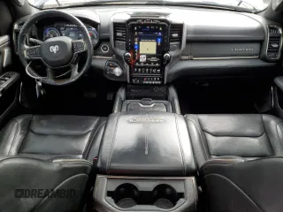 2019 Ram 1500 Limited z VIN 1C6SRFHT4KN561850, wystawiony jako Copart lot #51494425 z przebiegiem 74 897 mil mil oraz Szkoda całkowita • Salvage title. Historia ofert i sprzedaży dostępna na DreamBid. Obrazek 8.