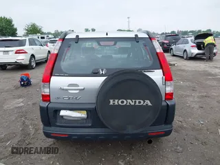 2006 Honda CR-V LX z VIN JHLRD785X6C006967, wystawiony jako IAAI lot #42279490 z przebiegiem 250 750 mil mil oraz . Historia ofert i sprzedaży dostępna na DreamBid. Obrazek 17.