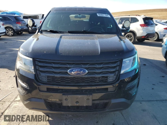 2016 Ford Police Interceptor Utility z VIN 1FM5K8AT5GGA78598, wystawiony jako Copart lot #86807164 z przebiegiem 133 931 mil mil oraz Czysty tytuł • Clean title. Historia ofert i sprzedaży dostępna na DreamBid. Obrazek 5.