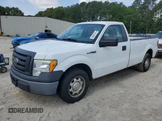 2010 Ford F-150 XL with VIN 1FTMF1CW1AKE33967, listed as a Copart auction lot 63301015 with 269,275 mi miles and Clean title. Bid and sale history available at DreamBid. Image 1.