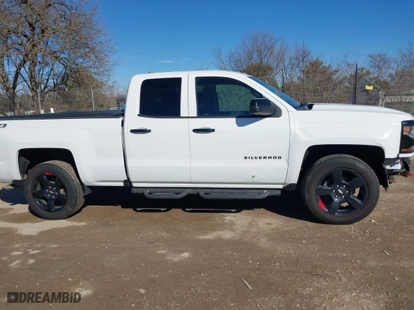 2017 Chevrolet Silverado 1500 LT with VIN 1GCVKREC9HZ371544, listed as a IAAI auction lot 41807725 with 94,580 mi miles. Bid and sale history available at carsss.com. Image 13.