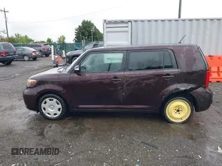 2009 Scion xB z VIN JTLKE50E291096437, wystawiony jako IAAI lot #42330359 z przebiegiem 226 699 mil mil oraz . Historia ofert i sprzedaży dostępna na DreamBid. Obrazek 15.