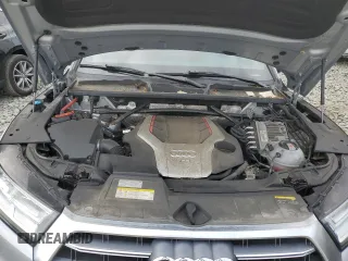 2019 Audi SQ5 Premium Plus with VIN WA1B4AFY9K2033449, listed as a Copart auction lot 72189954 with 32,027 mi miles and Salvage Title. Bid and sale history available at DreamBid. Image 13.
