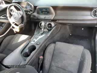 2019 Chevrolet Camaro 1LT z VIN 1G1FB1RX1K0150396, wystawiony jako Copart lot #52399395 z przebiegiem 90 181 mil mil oraz Szkoda całkowita • Salvage title. Historia ofert i sprzedaży dostępna na DreamBid. Obrazek 8.