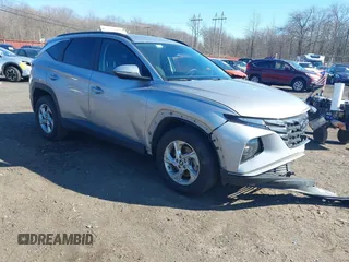 2022 Hyundai Tucson Preferred z VIN KM8JBCAE6NU065702, wystawiony jako IAAI lot #41757355 z przebiegiem 34 092 mil mil oraz . Historia ofert i sprzedaży dostępna na DreamBid. Obrazek 1.