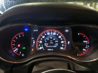2015 Dodge Durango Limited with VIN 1C4RDJDG8FC892157, listed as a Copart auction lot 49930655 with 178,812 mi miles and Salvage Title. Bid and sale history available at DreamBid. Image 9.