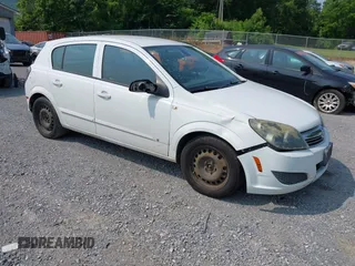 2008 Saturn Astra XE z VIN W08AR671585099126, wystawiony jako IAAI lot #42481697 z przebiegiem 144 411 mil mil oraz . Historia ofert i sprzedaży dostępna na DreamBid. Obrazek 1.