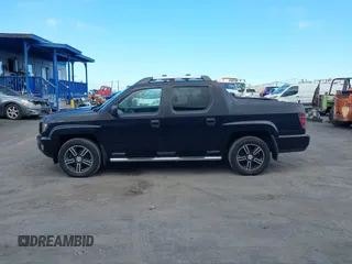 2013 Honda Ridgeline Sport z VIN 5FPYK1F74DB011010, wystawiony jako IAAI lot #42185036 z przebiegiem 80 438 mil mil oraz . Historia ofert i sprzedaży dostępna na DreamBid. Obrazek 14.