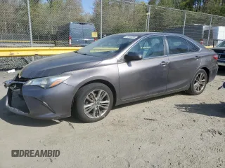 2017 Toyota Camry XLE z VIN 4T1BF1FK1HU286382, wystawiony jako Copart lot #53696205 z przebiegiem 233 161 mil mil oraz Szkoda całkowita • Salvage title. Historia ofert i sprzedaży dostępna na DreamBid. Obrazek 1.