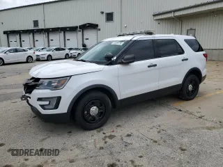 2017 Ford Police Interceptor Utility с VIN 1FM5K8AR8HGA24542, выставлен на аукционе Copart как лот 63269795 с пробегом 105 414 миль миль и Списание • Salvage title. История ставок и продаж доступна на DreamBid. Изображение 1.