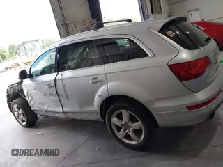 2014 Audi Q7 Premium Plus with VIN WA1LGAFE8ED004177, listed as a IAAI auction lot 42757437 with 183,830 mi miles and . Bid and sale history available at DreamBid. Image 14.